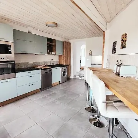 Holiday home Les Frangins Du Mont Saint Michel Pontorson