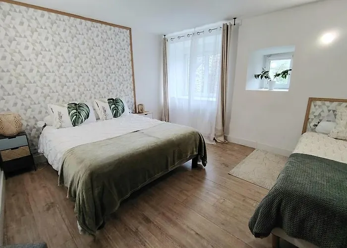 Les Frangins Du Mont Saint Michel Holiday home Pontorson